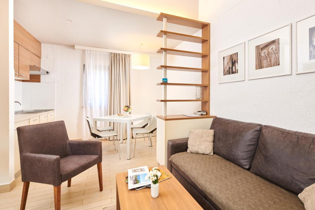 Apartments Galijot Plava Laguna Πόρετς Εξωτερικό φωτογραφία