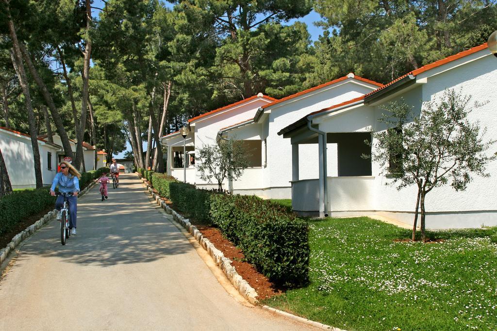 Apartments Galijot Plava Laguna Πόρετς Εξωτερικό φωτογραφία